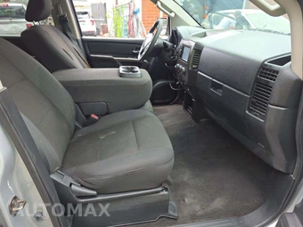 2015 Nissan TITAN S Crew Cab Short Bed - miniatura 18