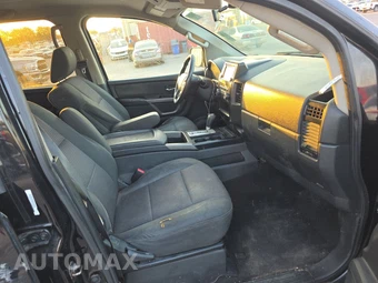 2015 Nissan TITAN SV Crew Cab Short Bed - miniatura 14