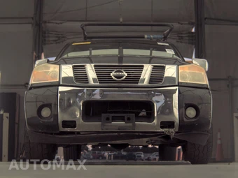 2015 Nissan TITAN SV Crew Cab Short Bed - miniatura 3