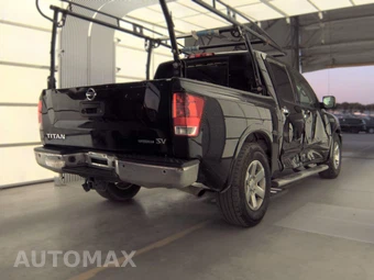 2015 Nissan TITAN SV Crew Cab Short Bed - miniatura 5
