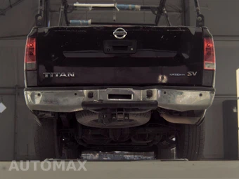 2015 Nissan TITAN SV Crew Cab Short Bed - miniatura 7