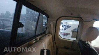 2015 Nissan TITAN SV Extended Cab Medium Bed - miniatura 36
