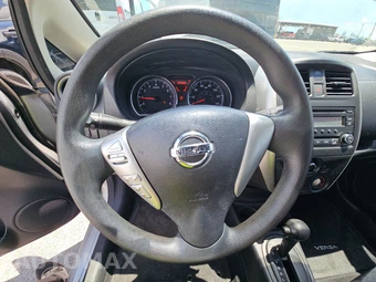 2015 Nissan Versa Note S Plus – miniatura 10