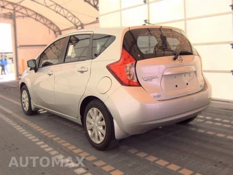2015 Nissan Versa Note S Plus – miniatura 6