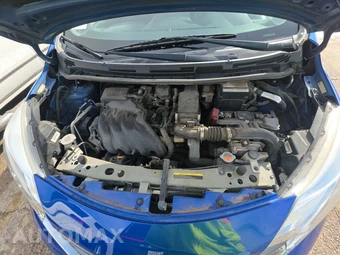 2015 Nissan Versa Note SL – miniatura 15