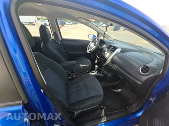 2015 Nissan Versa Note SL – miniatura 8