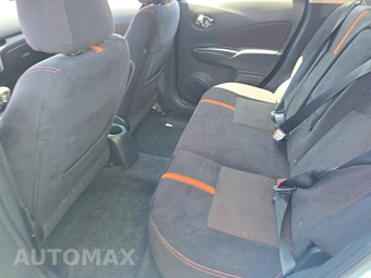2015 Nissan Versa Note SR – miniatura 13