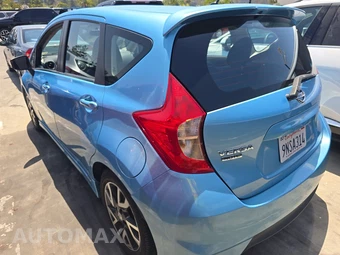 2015 Nissan Versa Note SR – miniatura 6