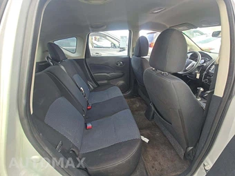 2015 Nissan Versa Note SV – miniatura 13