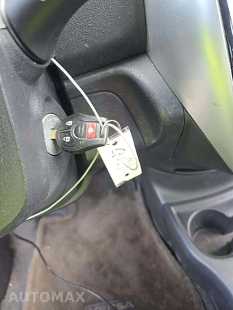 2015 Nissan Versa Note SV – miniatura 14