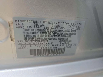 2015 Nissan Versa Note SV – miniatura 15