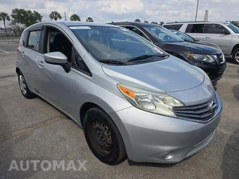 2015 Nissan Versa Note SV – miniatura 2