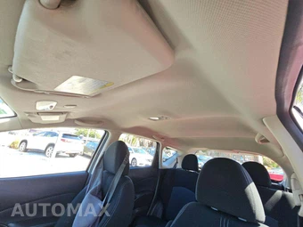 2015 Nissan Versa Note SV - miniatura 11