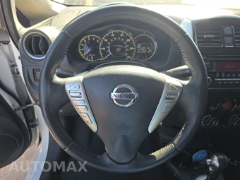 2015 Nissan Versa Note SV – miniatura 14