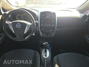 2015 Nissan Versa Note SV – miniatura 15