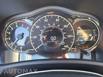 2015 Nissan Versa Note SV – miniatura 16