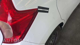 2015 Nissan Versa Note SV – miniatura 46