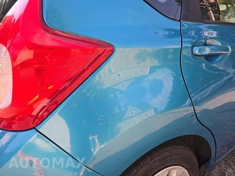 2015 Nissan Versa Note SV – miniatura 30