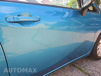 2015 Nissan Versa Note SV – miniatura 32