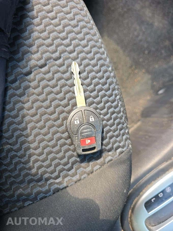 2015 Nissan Versa Note SV – miniatura 8