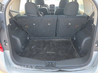 2015 Nissan Versa Note SV – miniatura 16