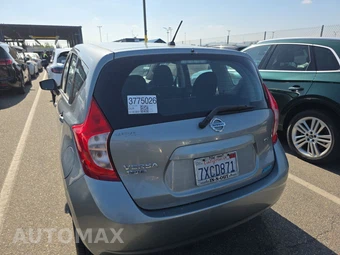 2015 Nissan Versa Note SV – miniatura 5