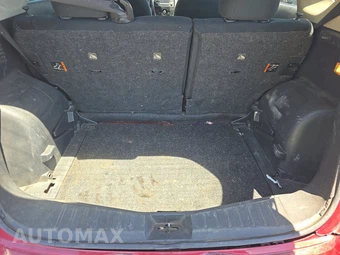 2015 Nissan Versa Note SV – miniatura 16