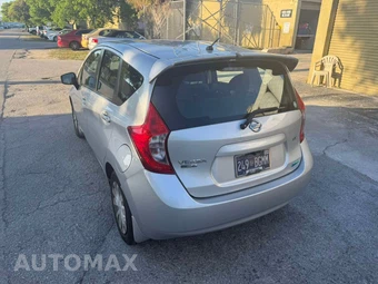 2015 Nissan Versa Note SV - miniatura 4