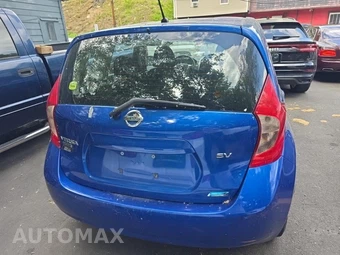 2015 Nissan Versa Note SV – miniatura 5