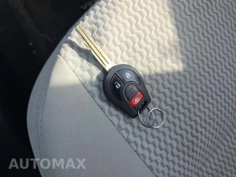 2015 Nissan Versa Note SV - miniatura 5