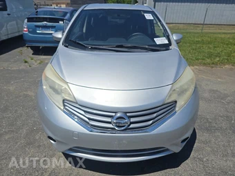 2015 Nissan Versa Note SV – miniatura 2