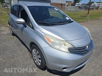 2015 Nissan Versa Note SV – miniatura 3