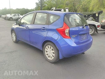 2015 Nissan Versa Note SV - miniatura 4