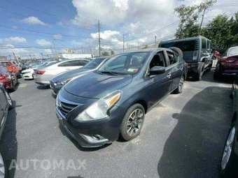 2015 Nissan Versa SL