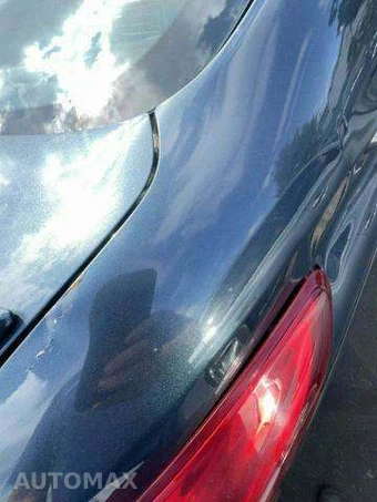 2015 Nissan Versa SL – miniatura 27