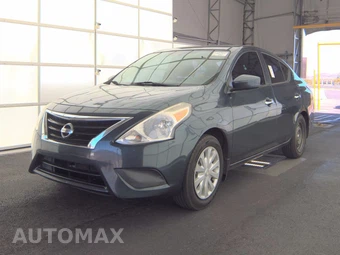 2015 Nissan Versa SV