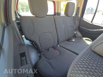 2015 Nissan Xterra PRO-4X - miniatura 13