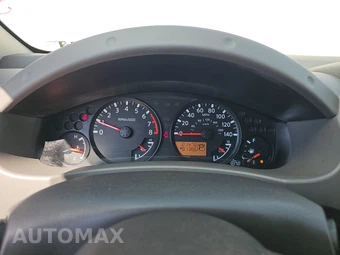 2015 Nissan Xterra S - miniatura 12