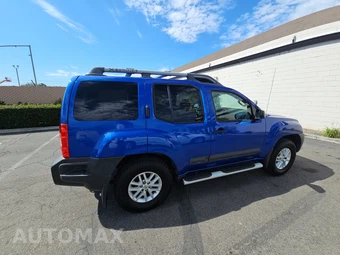 2015 Nissan Xterra S - miniatura 4