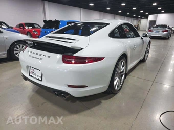 2015 Porsche 911 Carrera S – miniatura 3