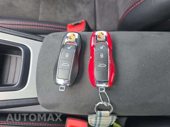 2015 Porsche 911 GT3 - miniatura 8