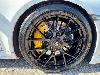 2015 Porsche 911 Turbo S Cabriolet - miniatura 56