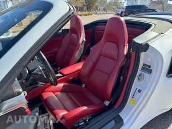 2015 Porsche 911 Turbo S Cabriolet - miniatura 87