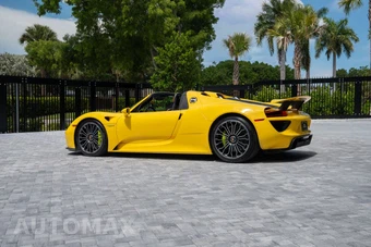 2015 Porsche 918 Spyder - miniatura 13