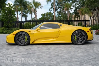 2015 Porsche 918 Spyder - miniatura 16