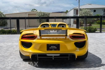 2015 Porsche 918 Spyder - miniatura 9