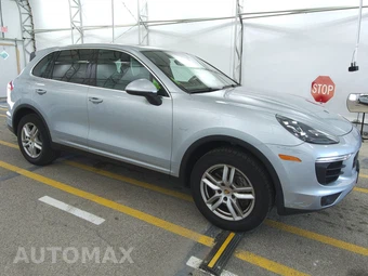 2015 Porsche Cayenne Diesel – miniatura 3