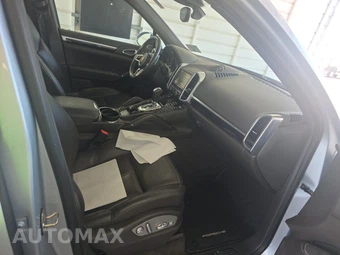 2015 Porsche Cayenne Diesel – miniatura 8