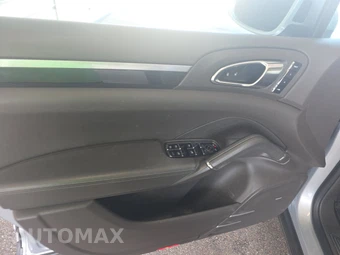 2015 Porsche Cayenne Diesel – miniatura 9
