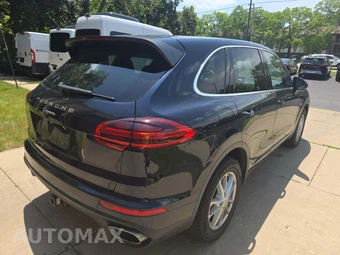 2015 Porsche Cayenne Diesel – miniatura 3